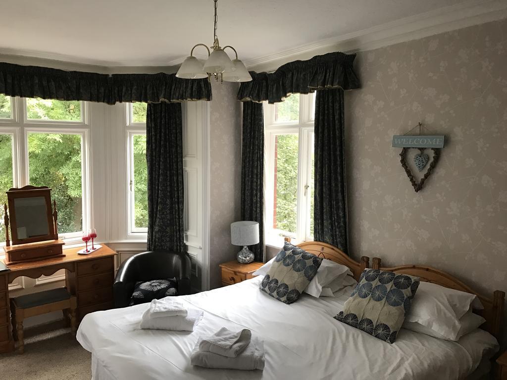 The Grove Bed & Breakfast Whitby Luaran gambar