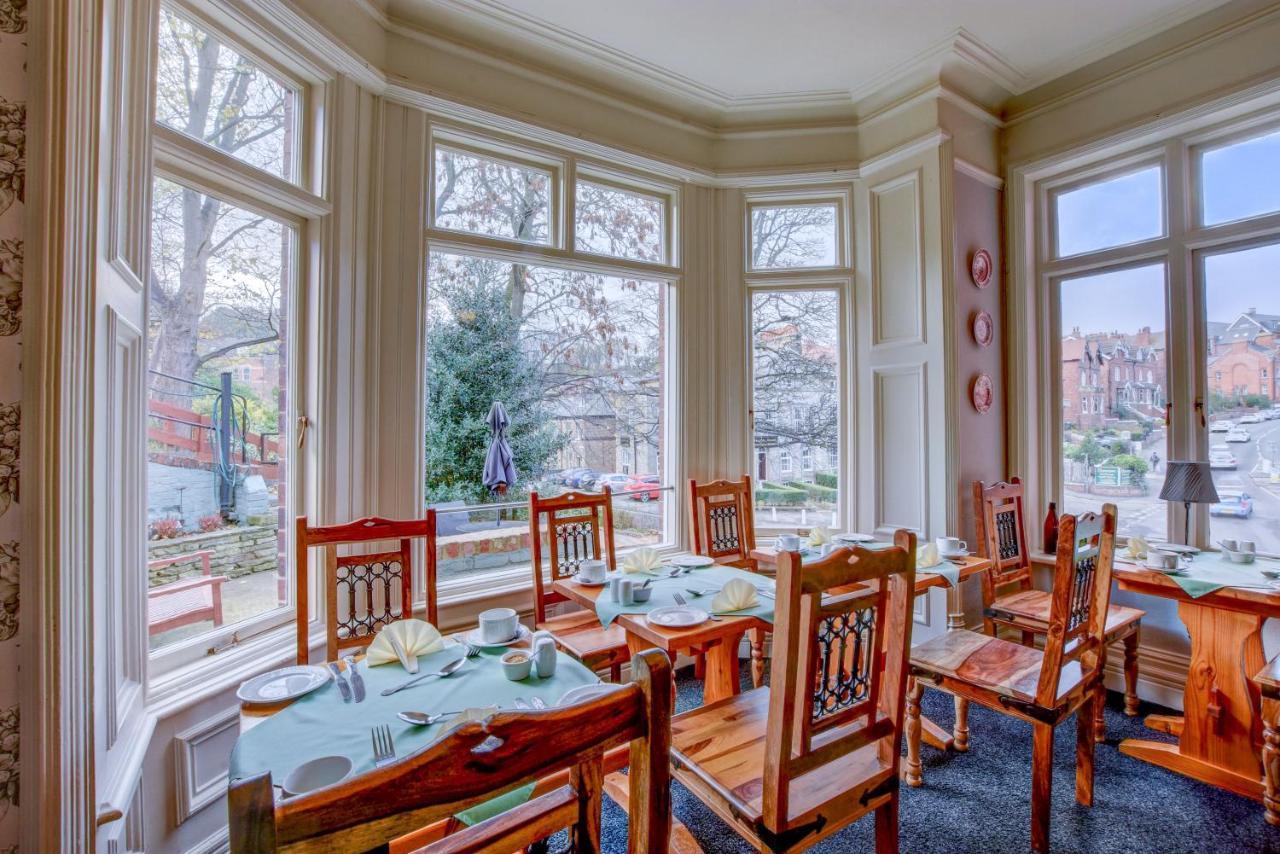 The Grove Bed & Breakfast Whitby Luaran gambar